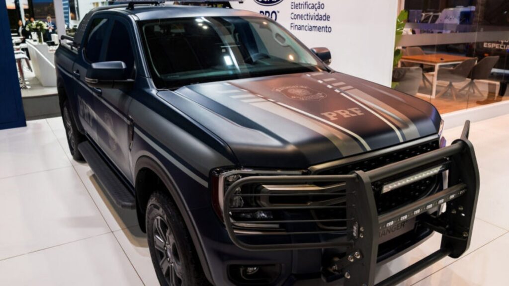 Ford Ranger modificada para a PRF.