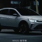 Novo Nivus GTS 2025 branco na rua.