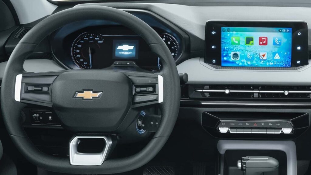 Interna do Chevrolet Aveo 2025.