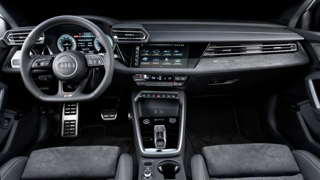 Interna do Audi A3 Sportback 2025.