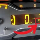 Número no painel do onix.