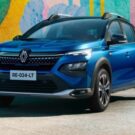Renault Kardian 2026 azul parado na diagonal.