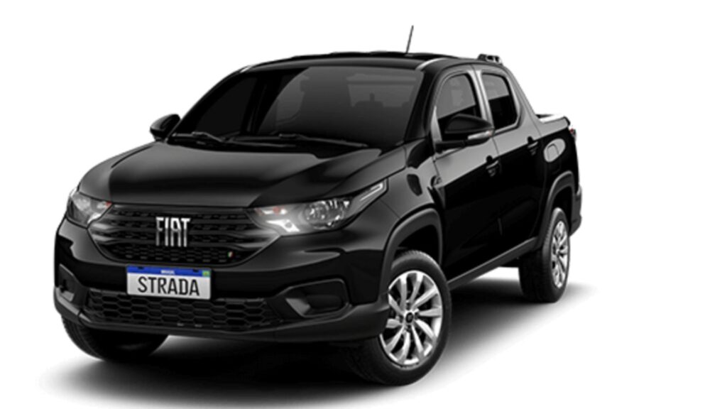 Fiat Strada 2025 versão Freedom manual preta parada na diagonal.