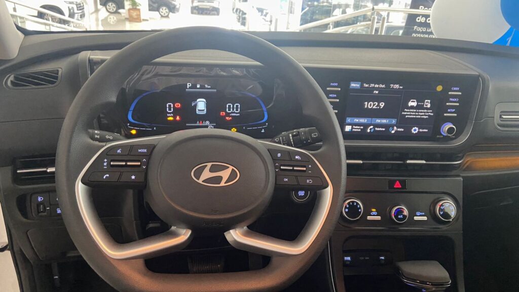 Interna do Hyundai Creta Comfort 2026.