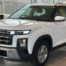 Hyundai Creta Comfort 2026 branco parado na diagonal.