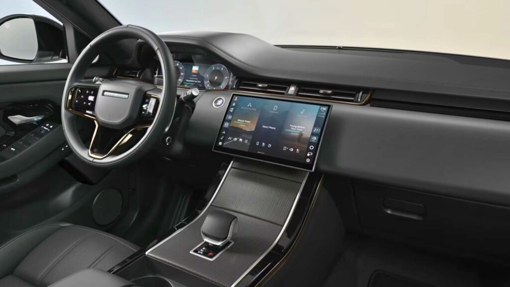 Interna do Range Rover Evoque 2026.