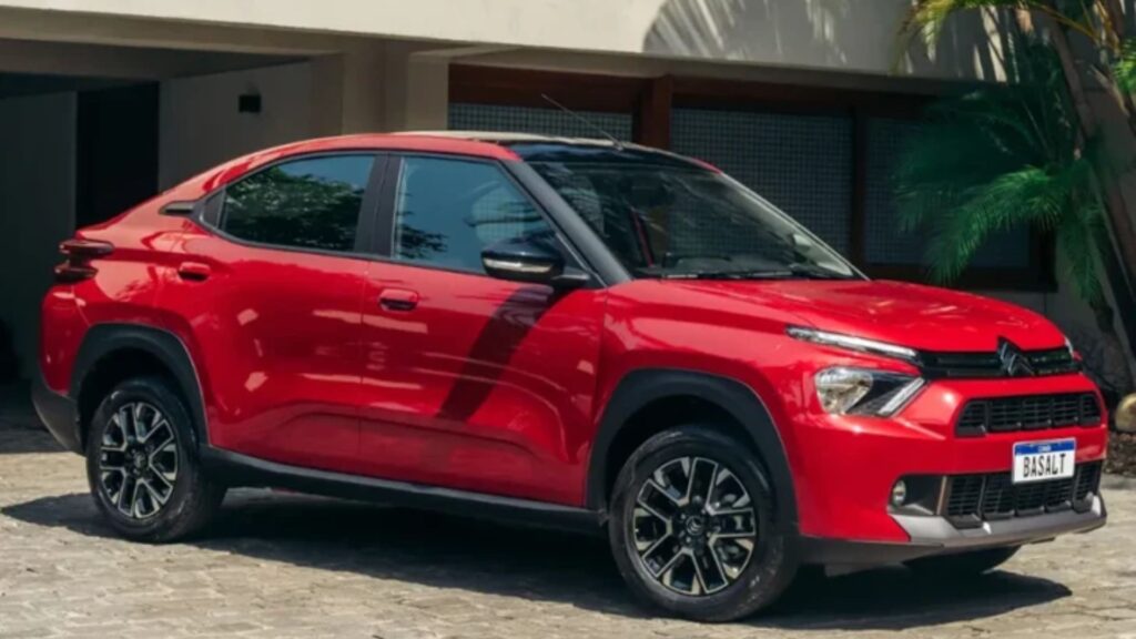 Citroën Basalt Feel Vermelho.