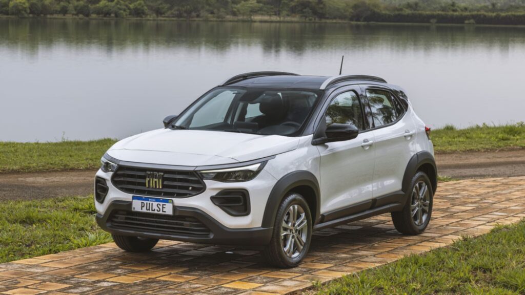 Fiat Pulse Drive branco.