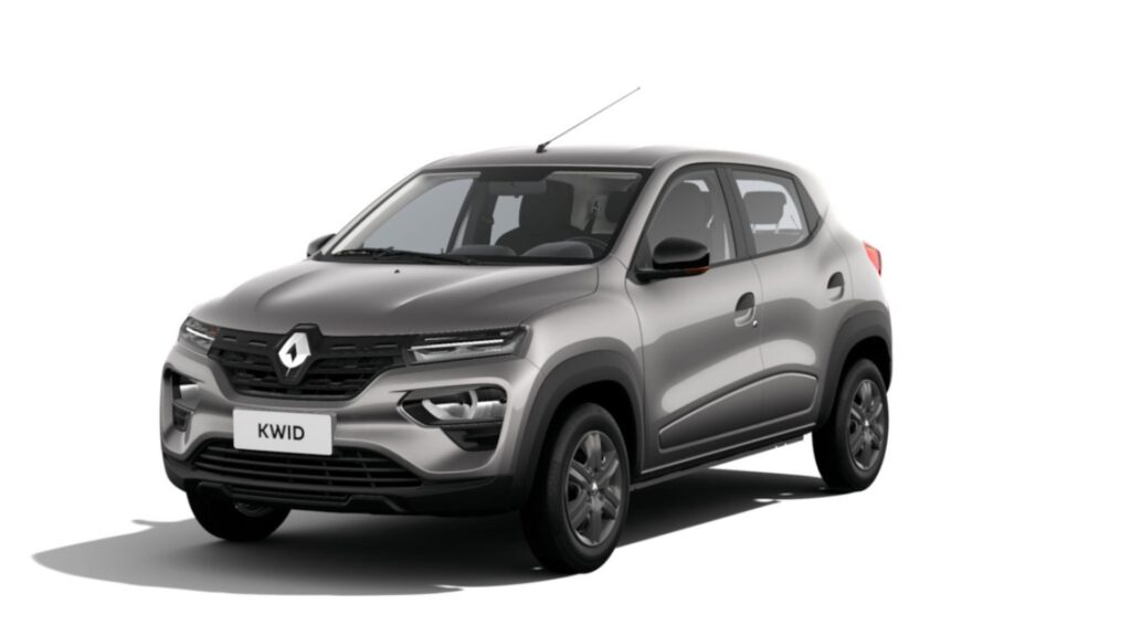 Renault Kwid cinza parado na diagonal.