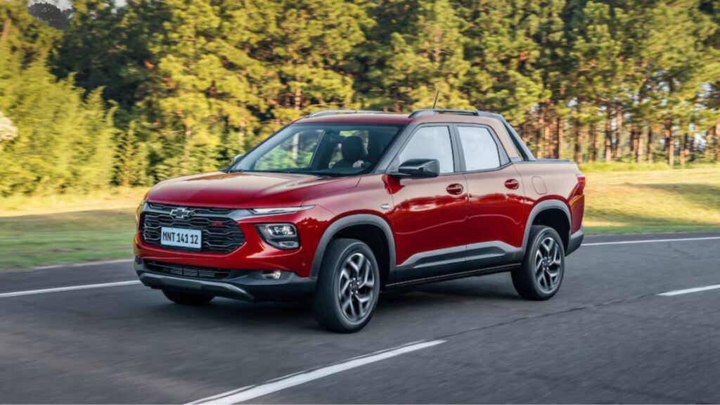 Chevrolet Montana 2026 na estrada.
