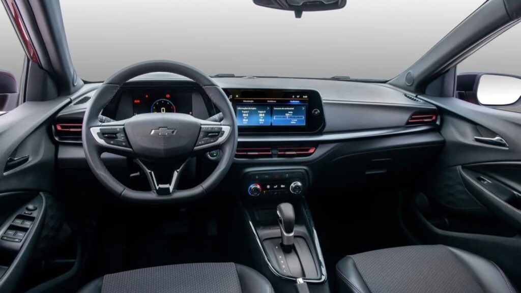 Interior do Chevrolet Onix RS 2026.