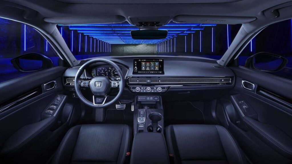 Interior do Honda Civic.
