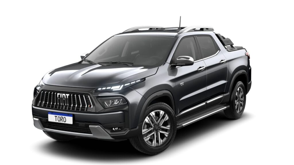 Fiat Toro 2026 cinza parada na diagonal no fundo branco.