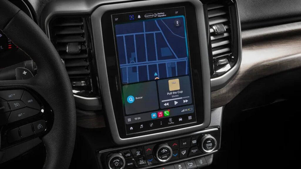 Interna da Fiat Toro 2026.