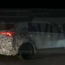 Novo geração do Nivus camuflada na estrada.