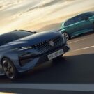 Peugeot 308 2026 na estrada.