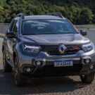 Renault Duster 2025 na estrada.
