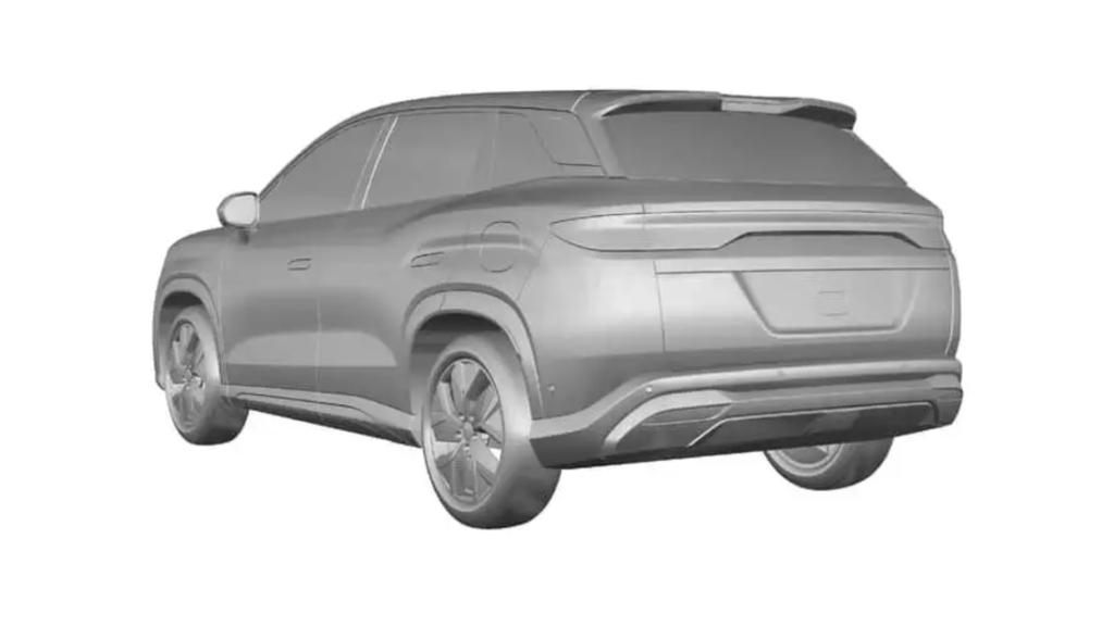 BYD Song Pro cinza parado e um fundo branco.