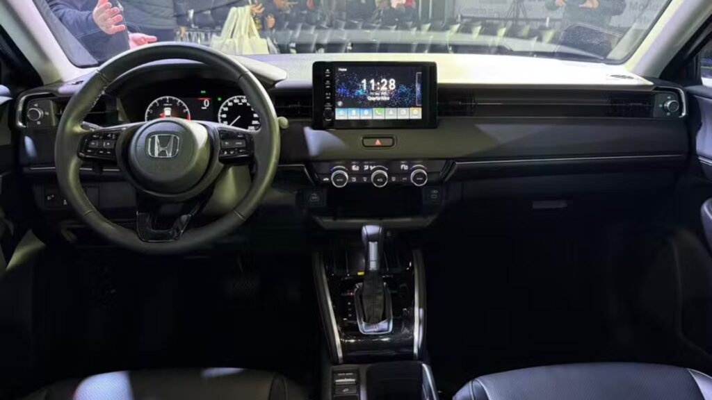 Interna do Honda HR-V Touring 2026.