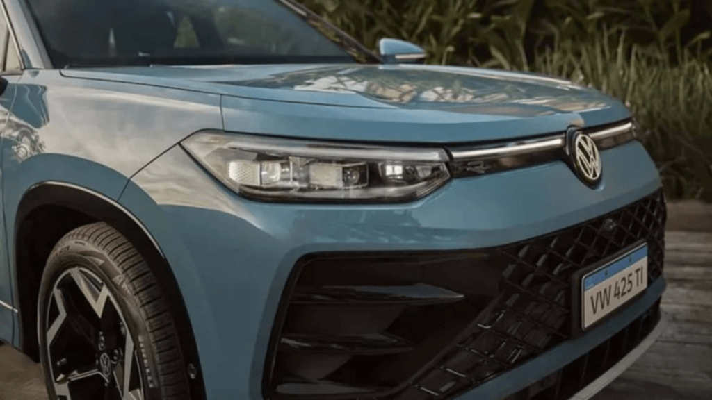 Dianteira do Volkswagen Tiguan 2026.