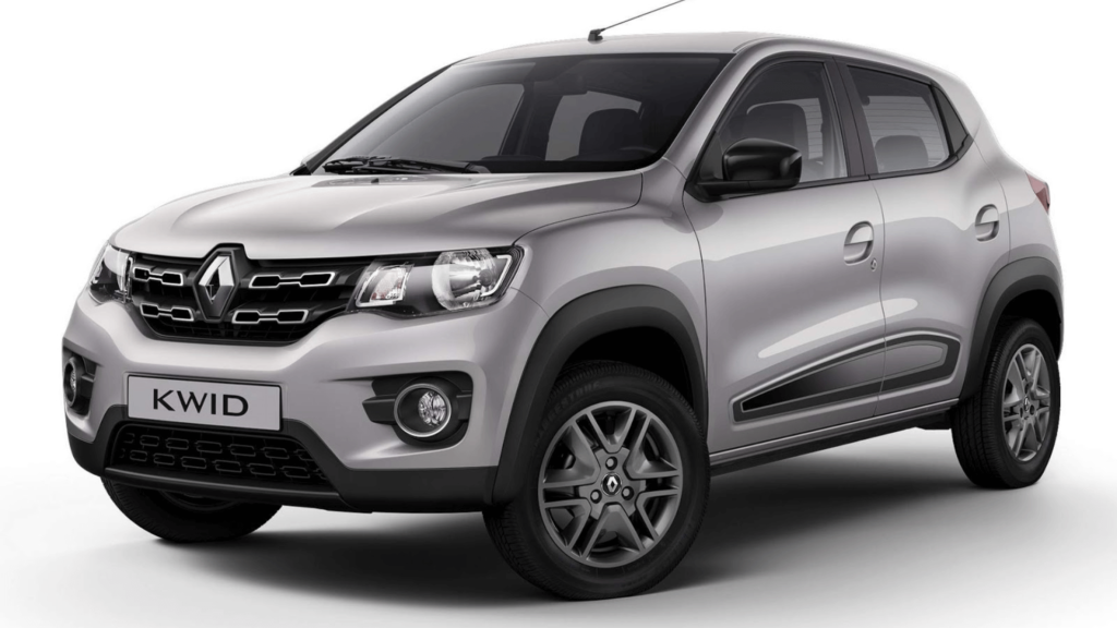 Renault Kwid cinza parado na diagonal em um fundo branco.