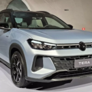 Volkswagen Tera 2026 azul de frente.