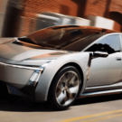 Toyota Corolla 2026 em movimento na estrada.