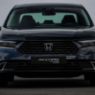 Honda Accord Advanced Hybrid 2025 de frente parado.
