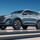 Tiggo 7 Sport 2026 parado na diagonal.
