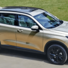 Haval H6 2026 cinza parado na diagonal.