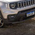 Dianteira da Jeep Compass.