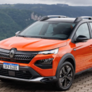 Kardian laranja parado na diagonal.