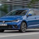 Volkswagen Polo 2026 azul.