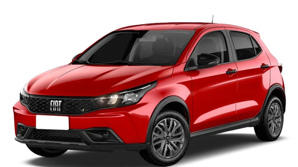 Fiat Argo Vermelho parado na diagonal.